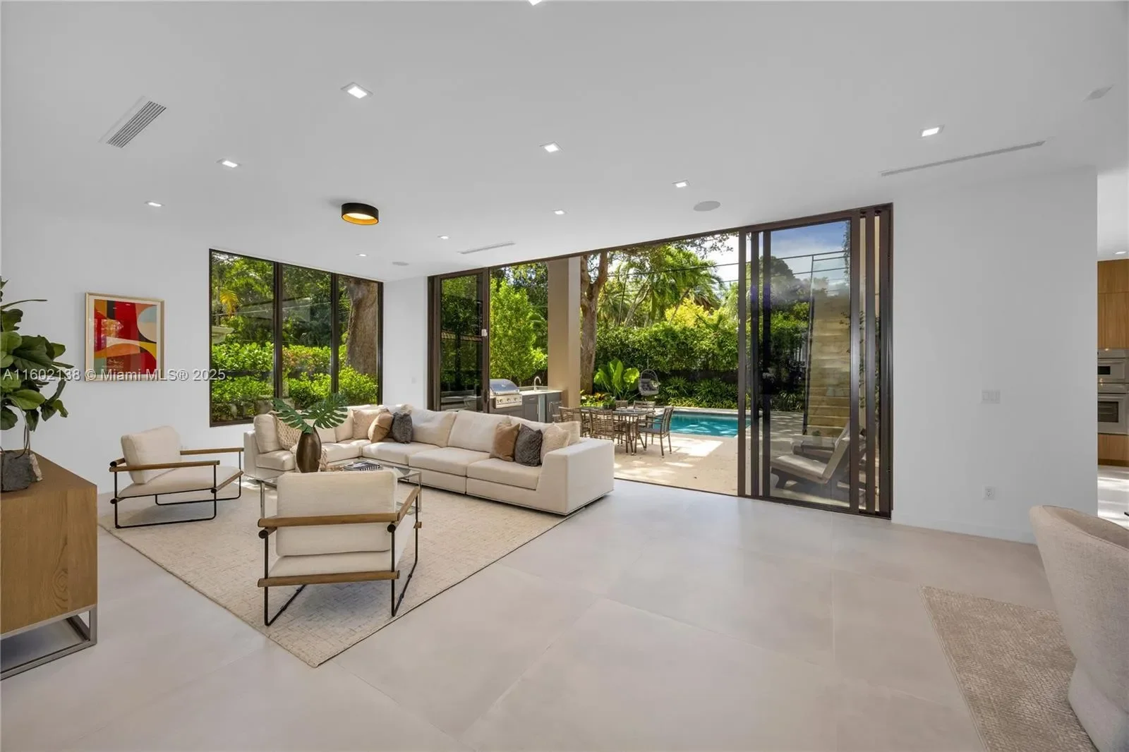 4090 Hardie Ave, Miami, Florida, United States. - Photo 16
