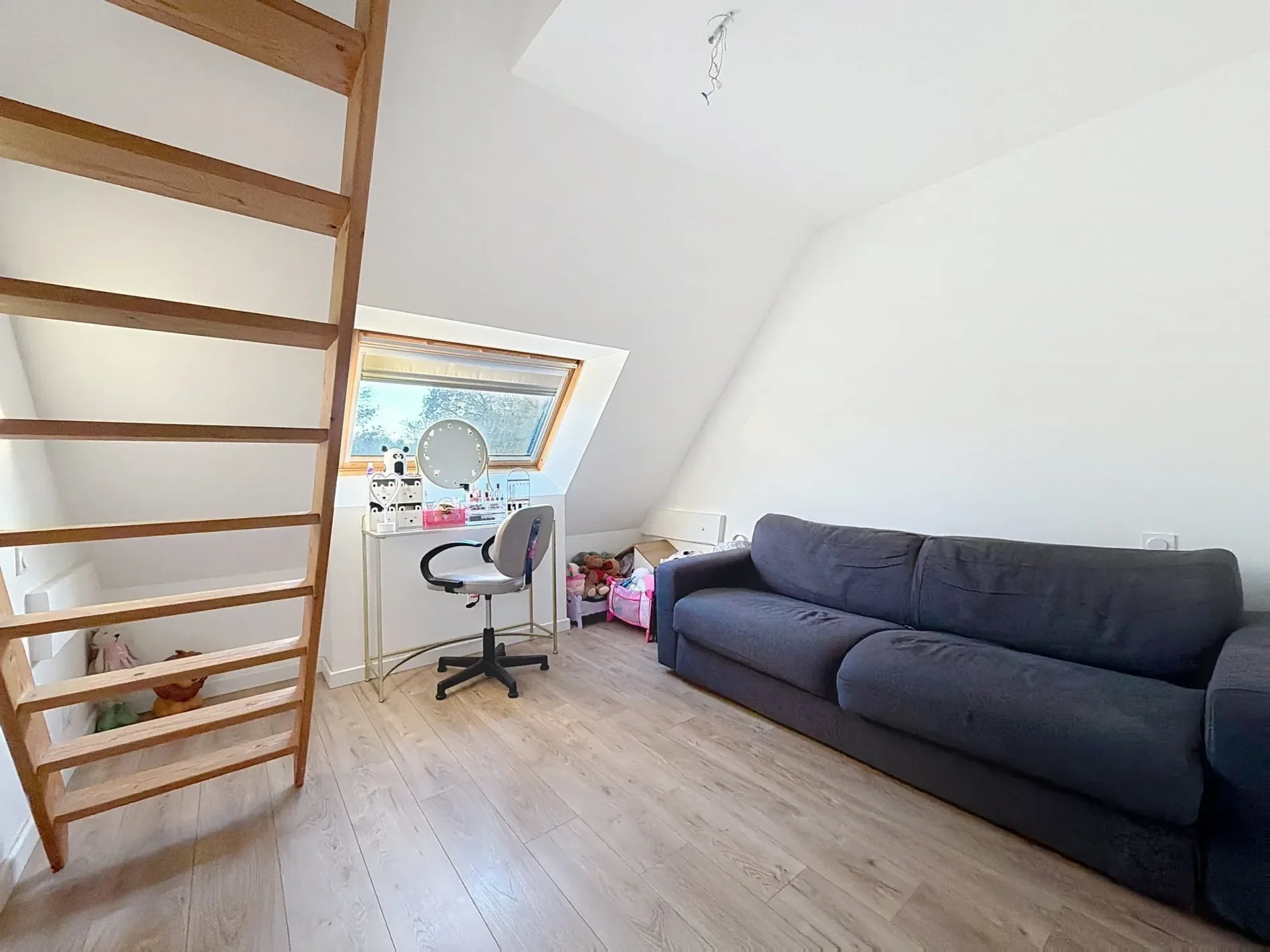 Gallery photo 12