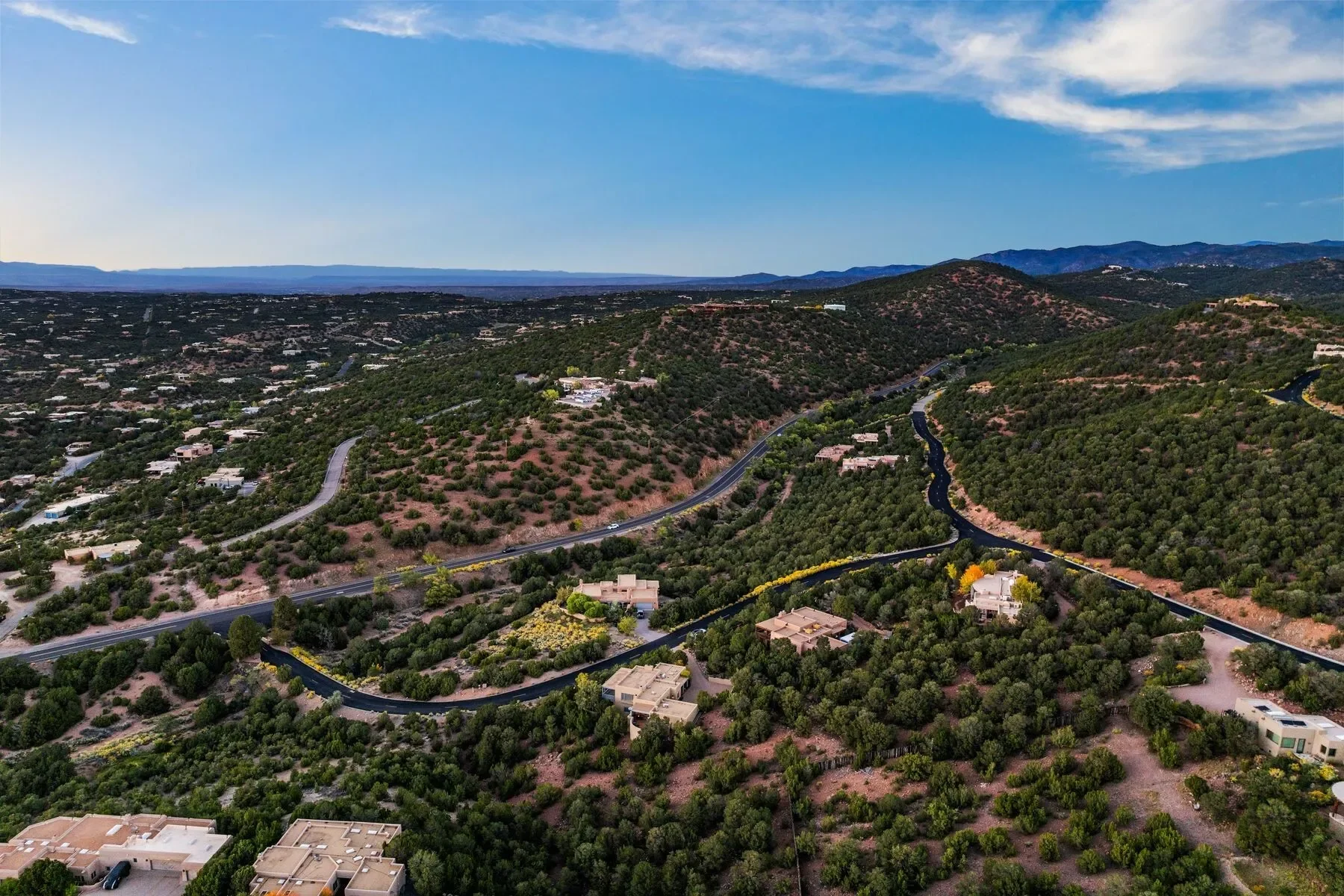 1420 Canada Del Sur, Santa Fe, NM 87501, Santa Fe, New Mexico, United States. - Photo 59