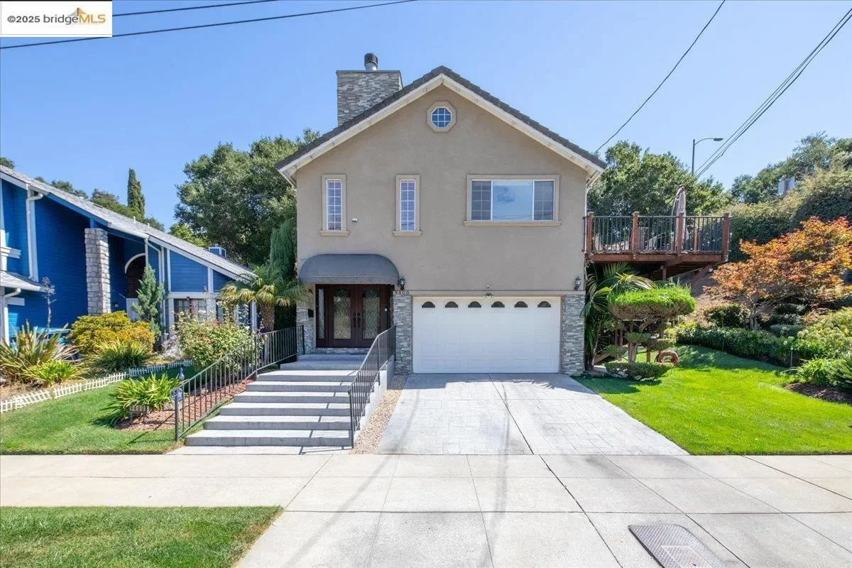 9400 Mountain Blvd, Oakland, California, United States. - Photo 2