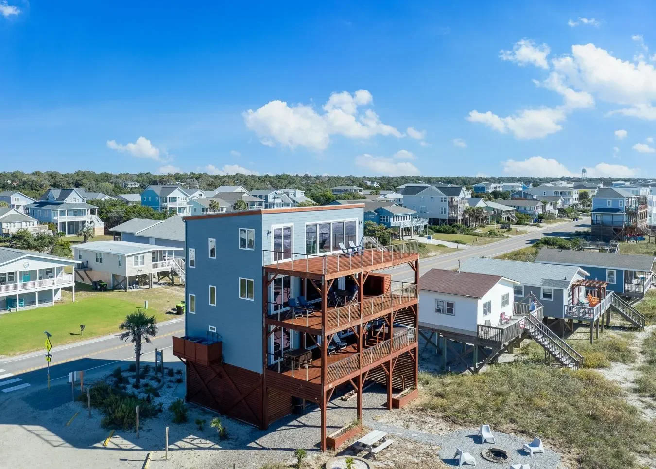 901 E Beach Drive, Oak Island, North Carolina, United States. - Photo 4