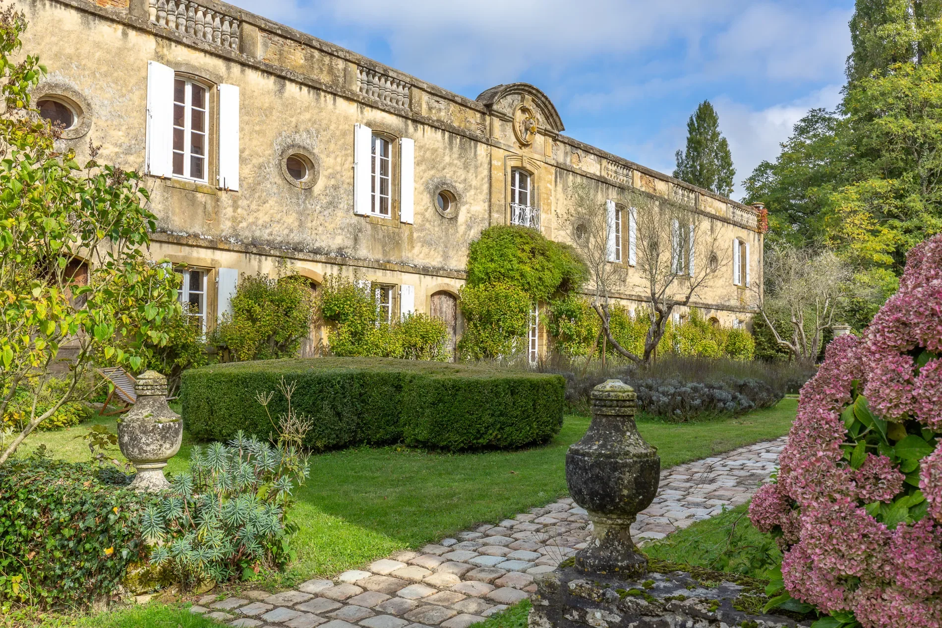 Aignan, Occitanie, France. - Photo 21