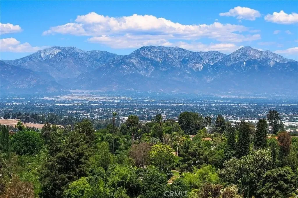 15345 Georgetown, Chino Hills, California, United States. - Photo 42