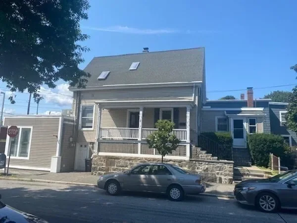 203 Burrill St Aka 2 Middlesex Ave, Swampscott, MA 01907, Swampscott, Massachusetts, United States. - Photo 24