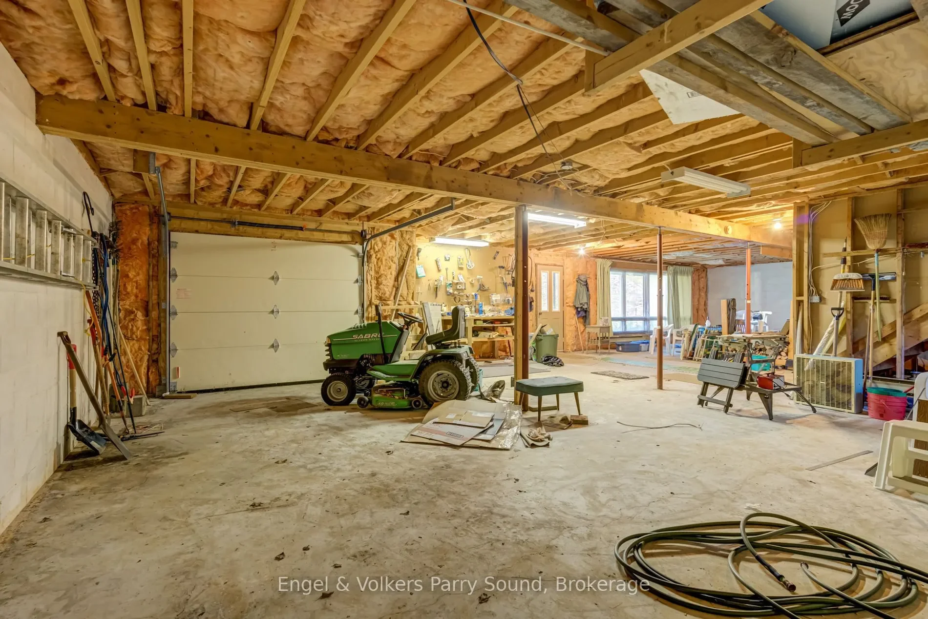 Gallery photo 6