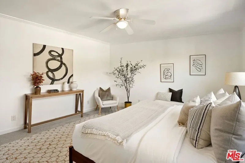 10725 Ohio Avenue 2, Los Angeles, California, United States. - Photo 19