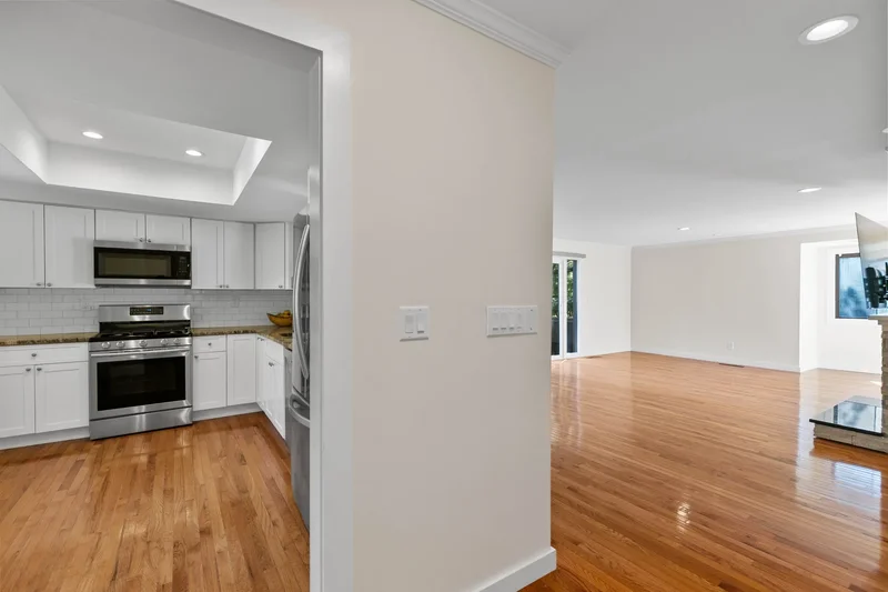 543 North Trail B, Stratford, CT 06614, Stratford, Connecticut, United States. - Photo 12