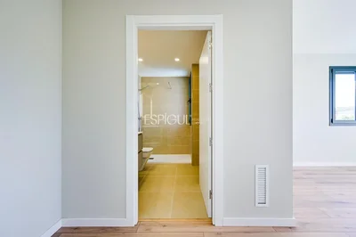 Thumbnail 46