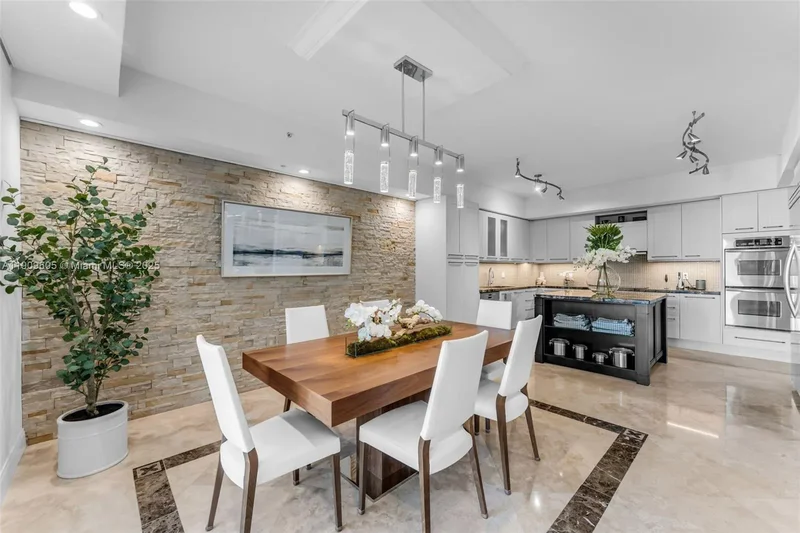 333 Las Olas Way 2505, Fort Lauderdale, Florida, United States. - Photo 29