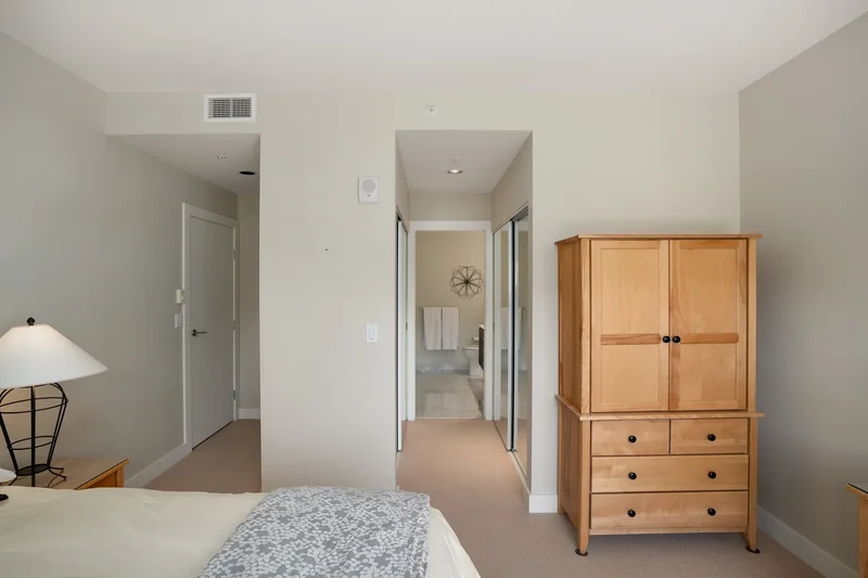 201-9809 Seaport Place, Sidney, BC V8L 0A5, Sidney, British Columbia, Canada. - Photo 25