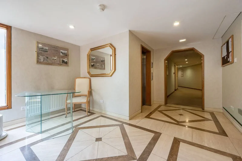 2 Tarnbrook Court, Central London, London, England, United Kingdom. - Photo 11