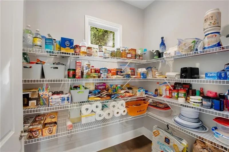 520 Clover Court, Roswell, Georgia, United States. - Photo 18