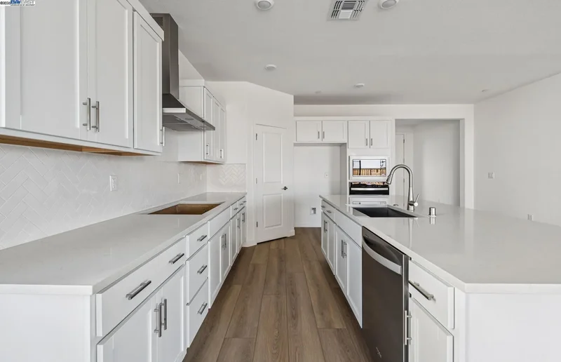 349 E Gobind Blvd, Mountain House, California, United States. - Photo 22