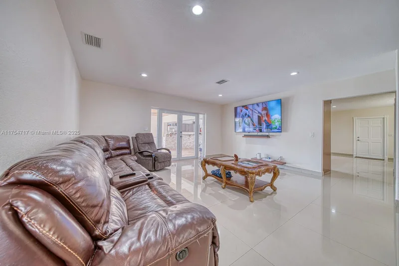 19390 SW 312th St, Homestead, Florida, United States. - Photo 29