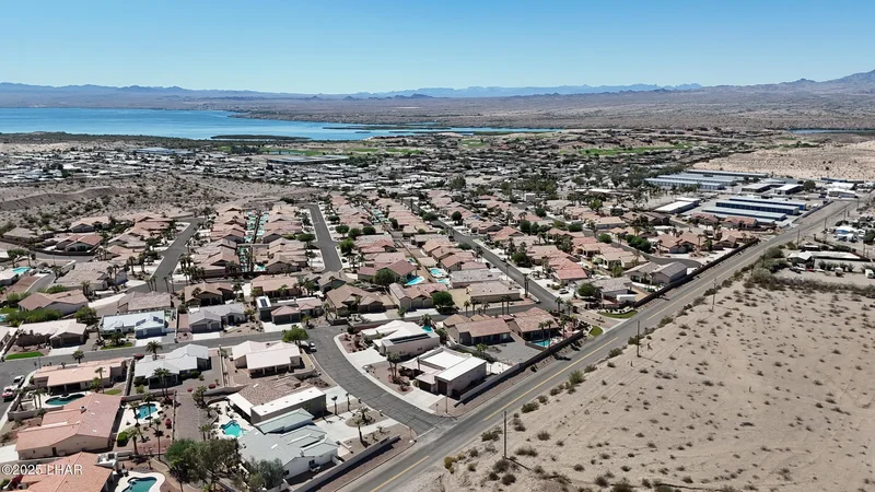 3991 London St, Lake Havasu City, AZ 86404, Desert Hills, Arizona, United States. - Photo 45
