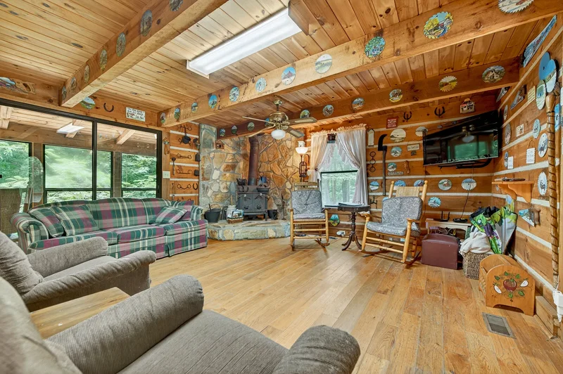 7843 W Hwy 382, Ellijay, GA 30540, Ellijay, Georgia, United States. - Photo 30