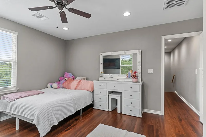 129 Valley SPUR, Smithville, Texas, United States. - Photo 31