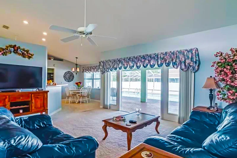 424 Holly Drive , Sebring, FL 33876, Sebring, Florida, United States. - Photo 9
