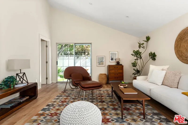 3951 Edenhurst Avenue, Los Angeles, California, United States. - Photo 22