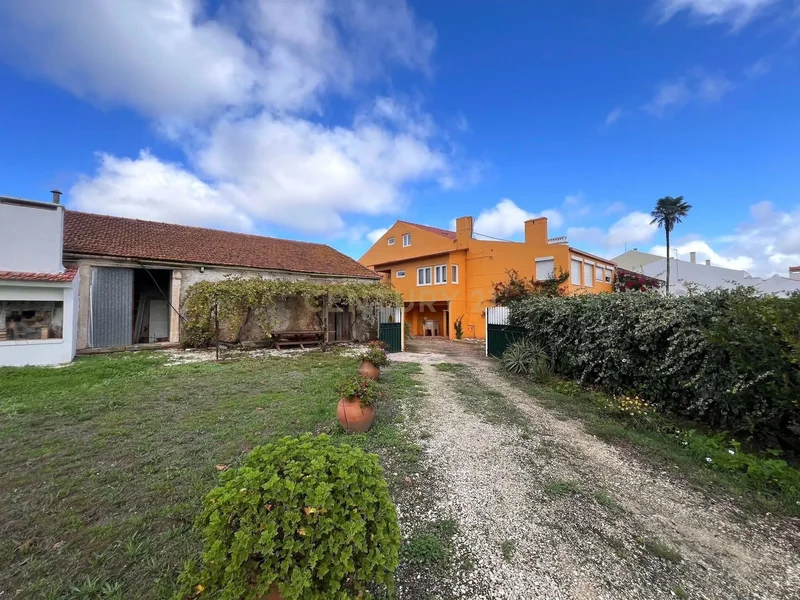 Charming Farmhouse in Évora de Alcobaça, Alcobaça