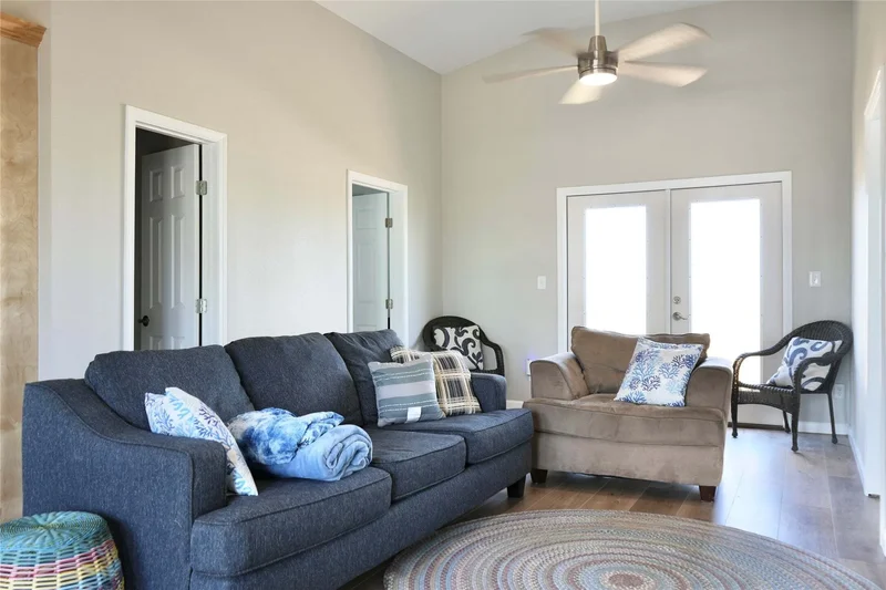 12908 John Reynolds Road, Galveston, TX 77554, Galveston, Texas, United States. - Photo 16