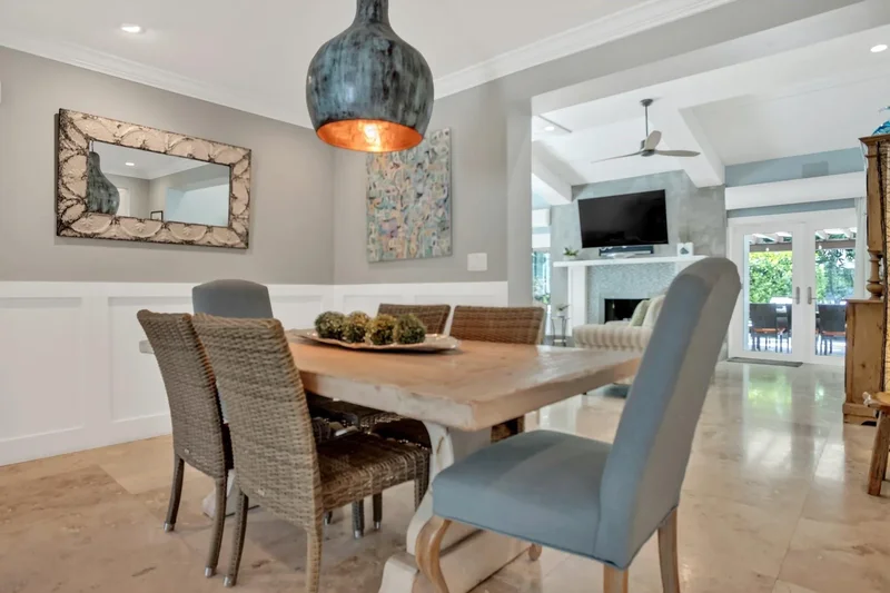 2013 NE 32nd Ave, Wilton Manors, Florida, United States. - Photo 11