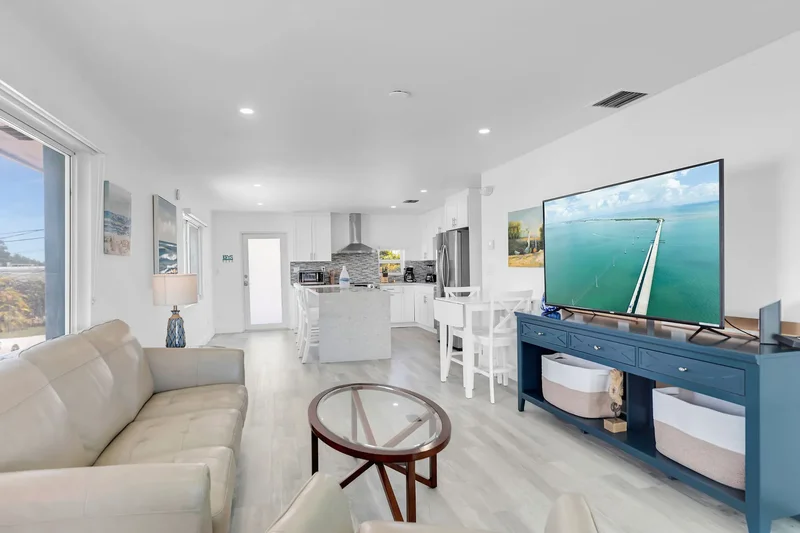 571 8th Street, Key Colony Beach, FL 33050, Key Colony Beach, Florida, United States. - Photo 25