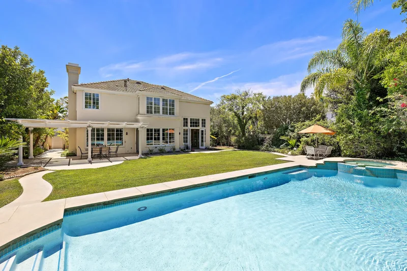 17 Brigadier, Irvine, Ca 92603