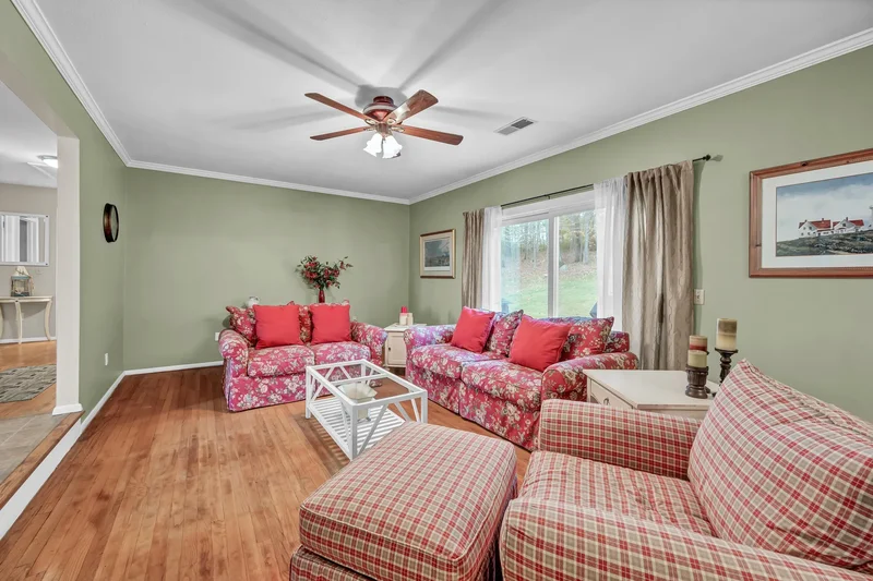 1 Joe-ls Drive, New Fairfield, CT 06812, New Fairfield, Connecticut, United States. - Photo 10