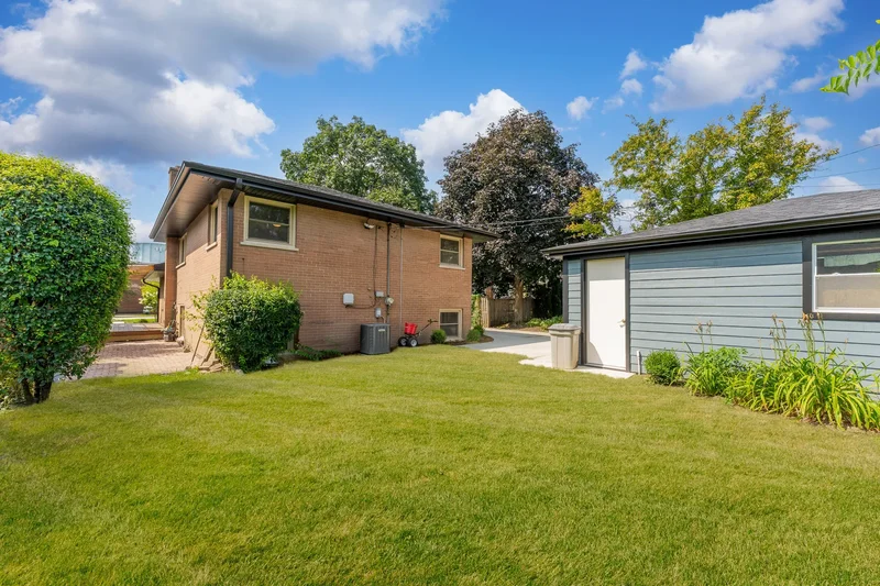 208 47th Street, Western Springs, Illinois, United States. - Photo 39
