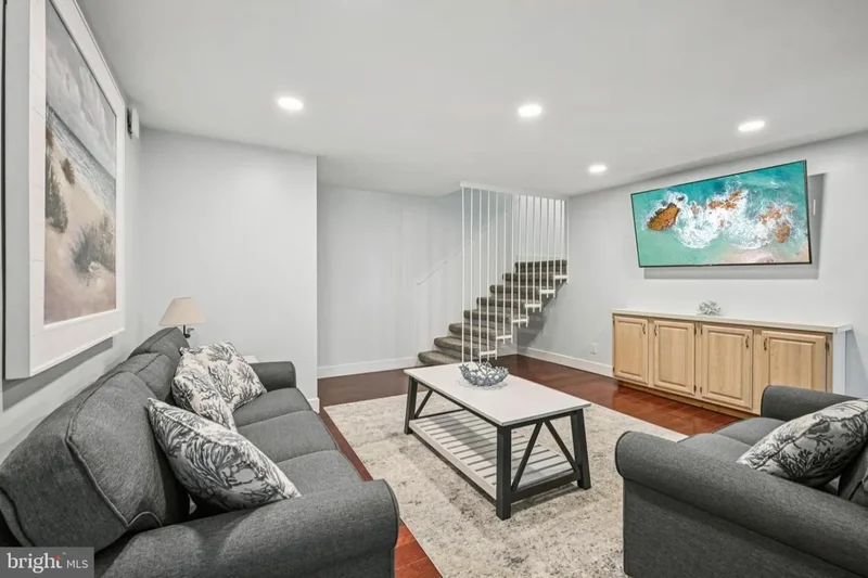 513 7th Avenue E #101, Wildwood, New Jersey, United States. - Photo 6