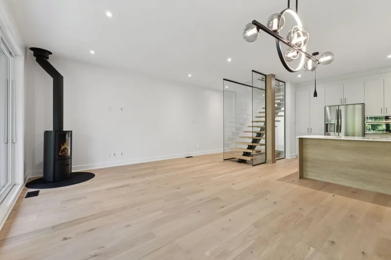 110 Allée Pangman, Mont-Tremblant, Quebec, Canada. - Photo 19