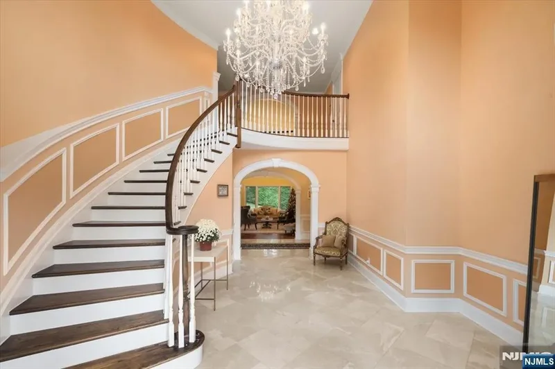 61 Overlook Drive, Woodcliff Lake, NJ 07677, Woodcliff Lake, New Jersey, United States. - Photo 25