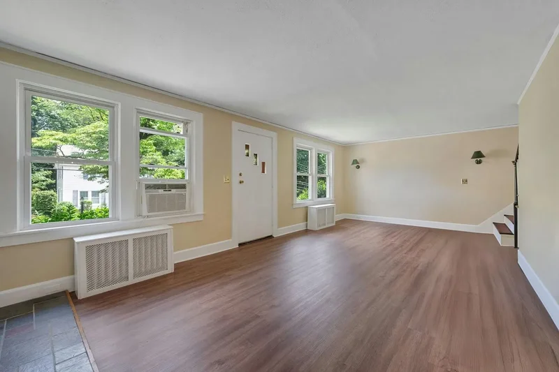 23 Jackson Avenue, White Plains, New York, United States. - Photo 16