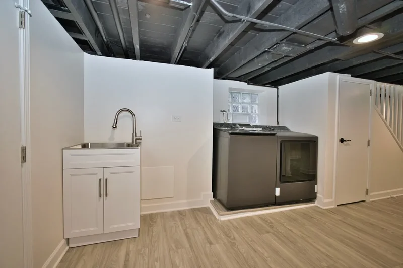 4616 N Kostner Avenue, Chicago, IL 60630, Chicago, Illinois, United States. - Photo 34