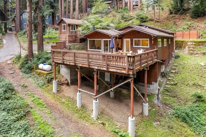 20851 Assiniboine Trail, Los Gatos, California, United States. - Photo 27