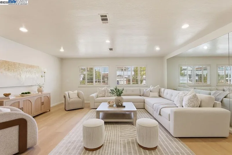 974 Pocatello Ave, Sunnyvale, CA 94087, Sunnyvale, California, United States. - Photo 12