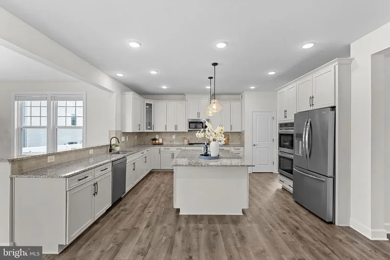 8682 BELLE GROVE WAY WAY, MANASSAS, VA 20110, Manassas, Virginia, United States. - Photo 18