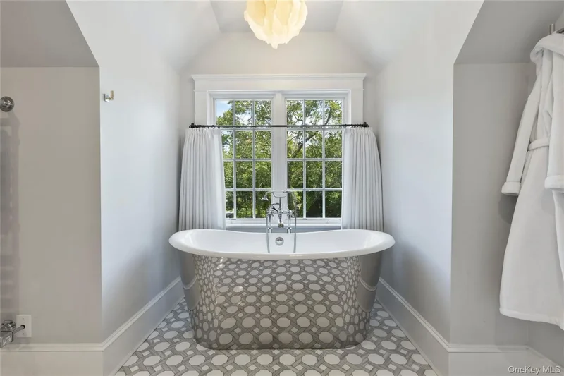 4 Commodore Avenue, Rye, New York, United States. - Photo 22