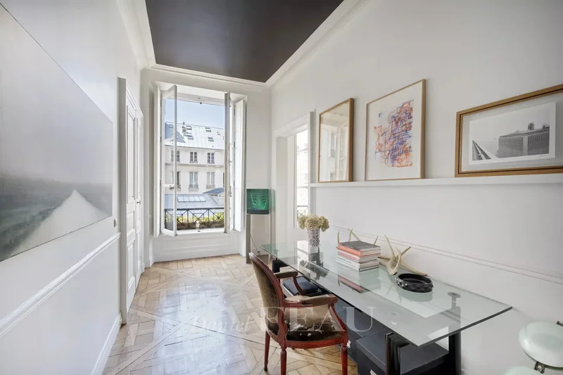 Paris, Île-de-France, France. - Photo 12