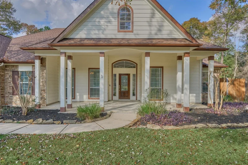 8969 Crighton Crossing Drive, Conroe, Texas, United States. - Photo 3