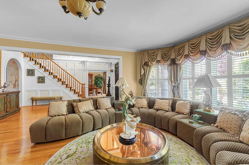 4 Point Crescent, New York, New York, United States. - Photo 24