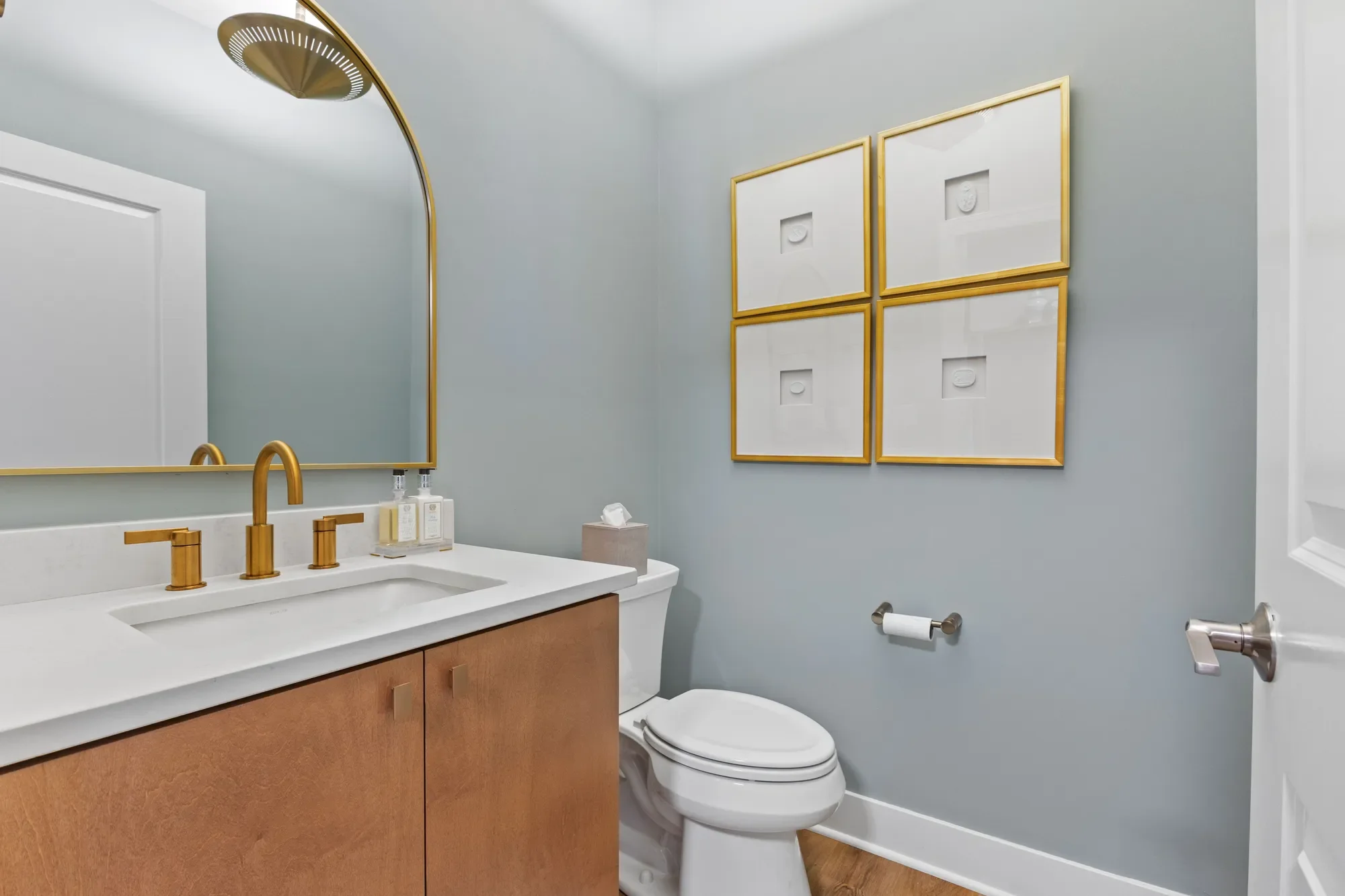 Gallery photo 10