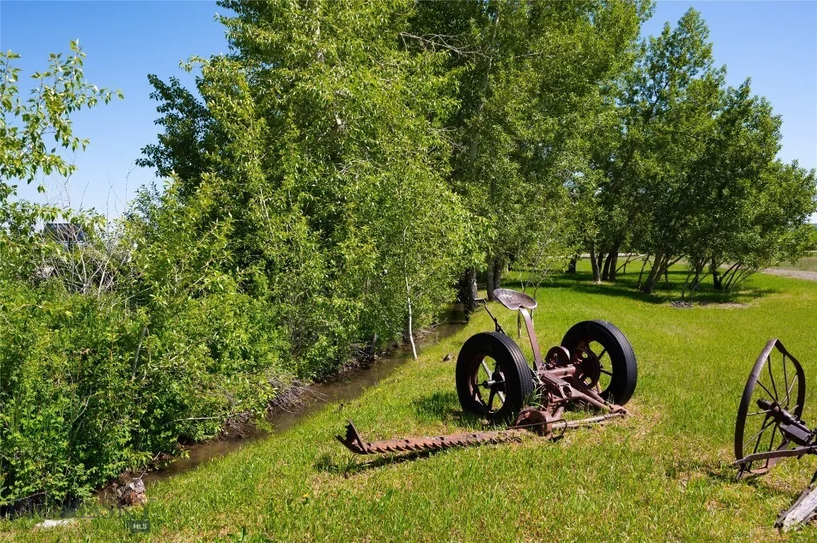 56 & 70 E Williams Road, Gallatin Gateway, Montana, United States. - Photo 16