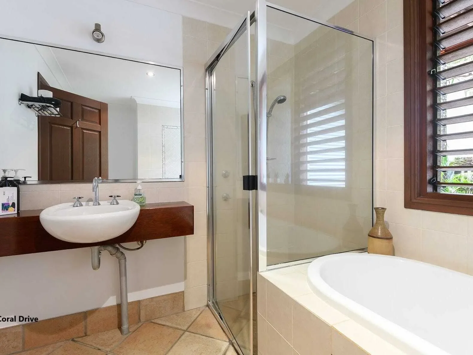Port Douglas, Coral Drive, Port Douglas, Queensland, Australia. - Photo 4