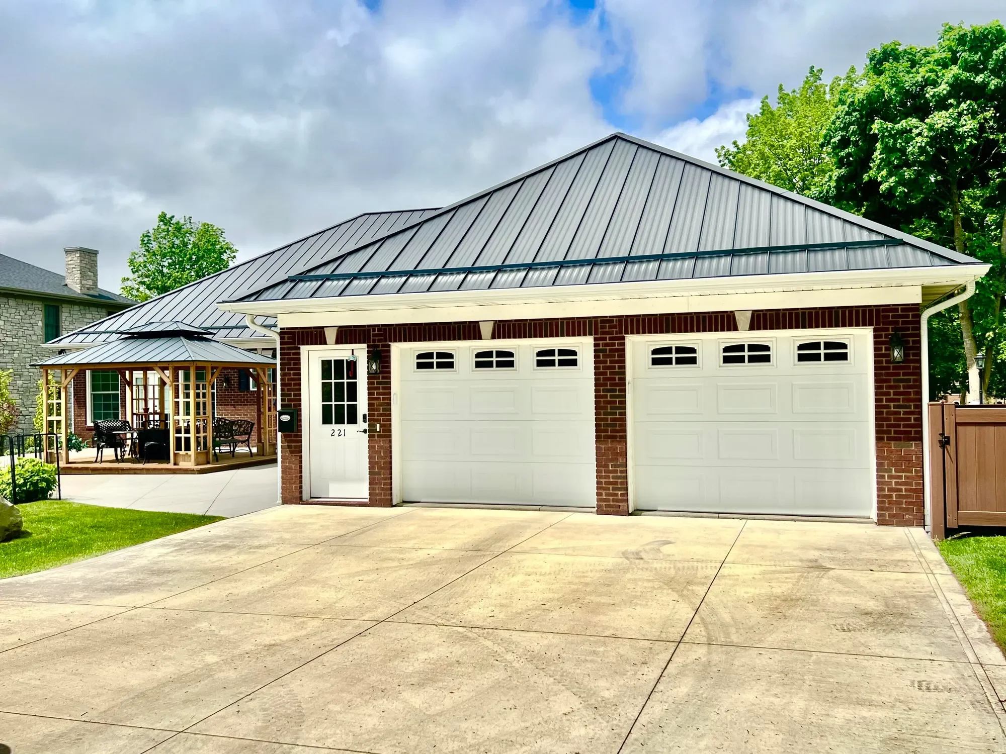 221 N Manning Street, Hillsdale, MI 49242, Hillsdale, Michigan, United States. - Photo 14