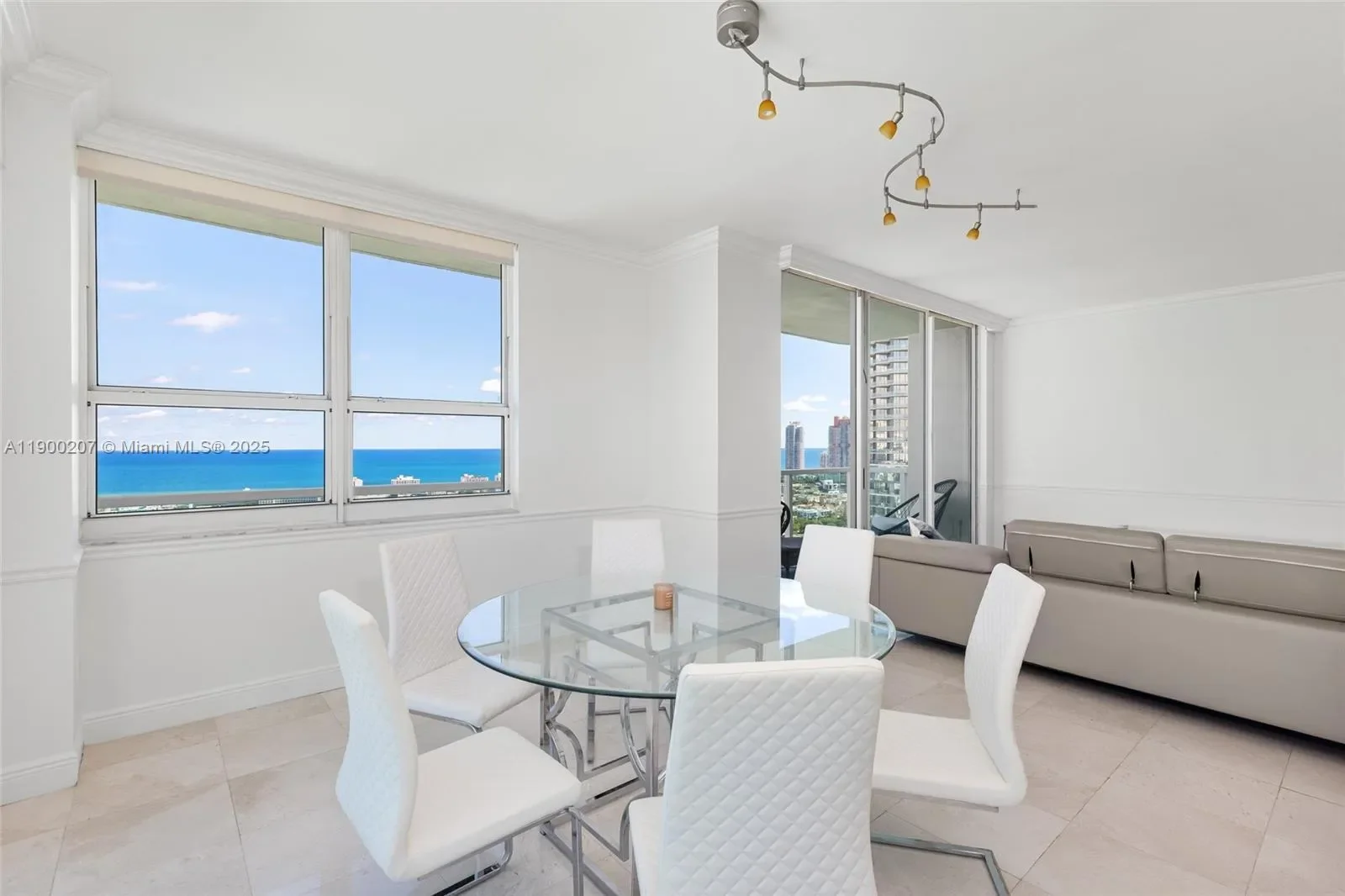 650 West Ave PH12, Miami Beach, Florida, United States. - Photo 12
