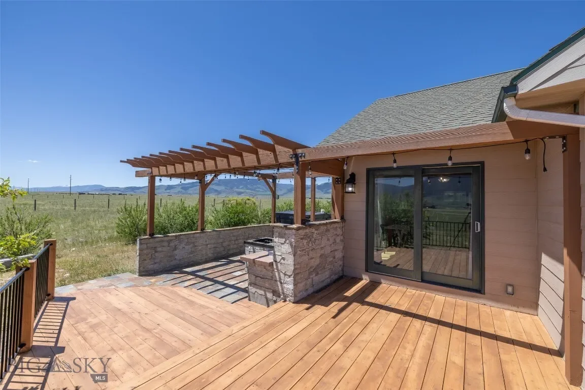 138 Inverness, Livingston, Montana, United States. - Photo 36