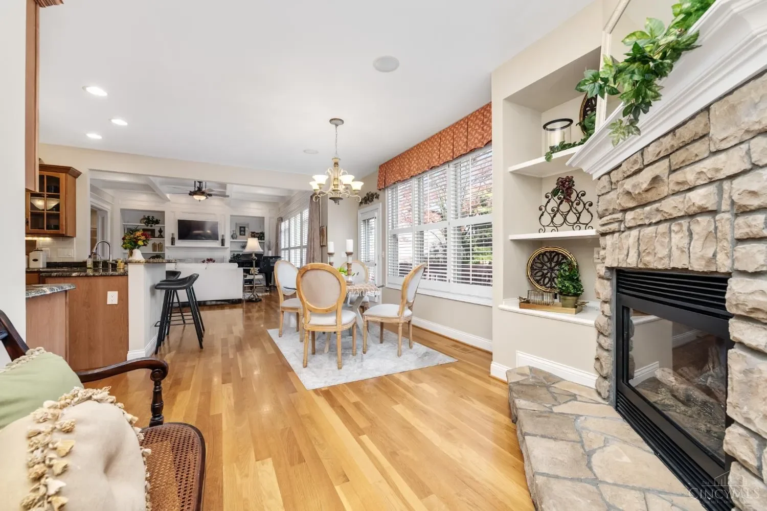 5760 Kugler Mill Road, Sycamore Twp, OH 45236, Cincinnati, Ohio, United States. - Photo 9