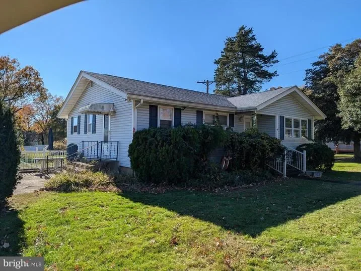 3523 Edwards Ln, Middle River, MD 21220, Middle River, Maryland, United States. - Photo 3